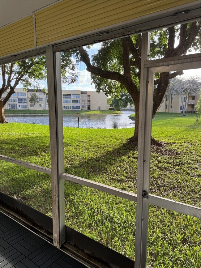 Building Photo - 6150 NW 62nd St