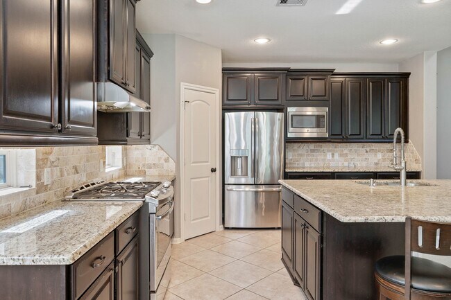 Building Photo - 3544 Woods Estates Dr