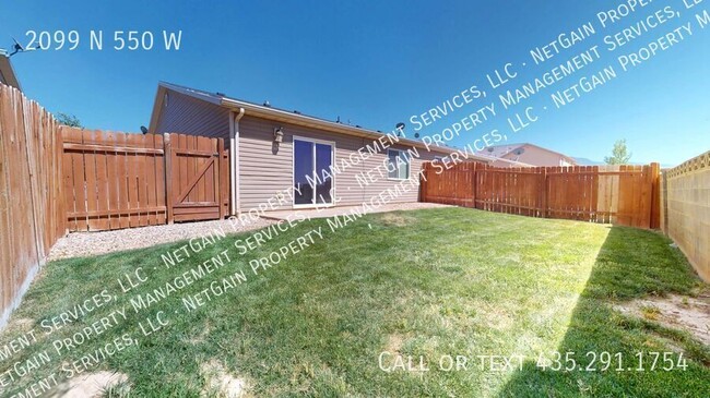 Building Photo - 2099 N 550 W