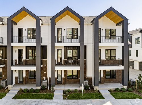 Building Photo - 3580 Uinta St
