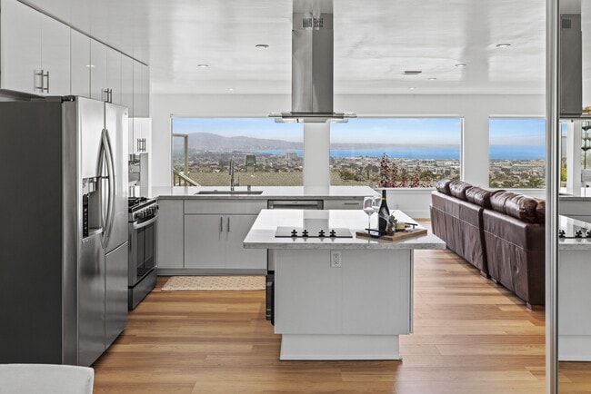 Building Photo - 2757 Sea Glass Ave