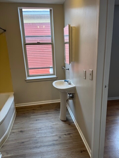 Building Photo - 487 South Ave