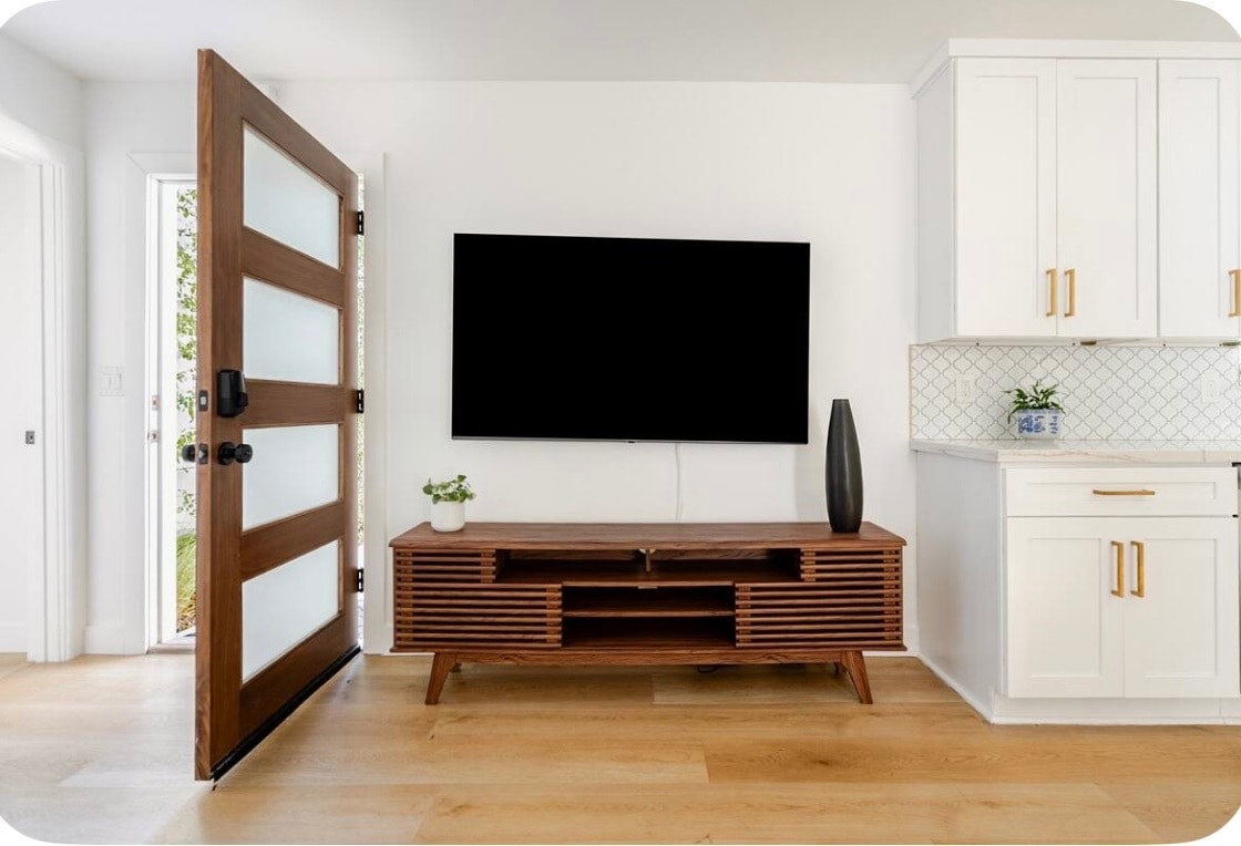 Family Room - 12812 Greene Ave