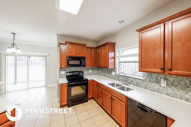 Building Photo - 200 Addison Dr