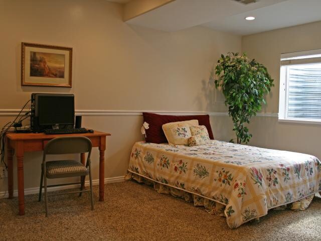Building Photo - Pebblecreek - Kayscreek