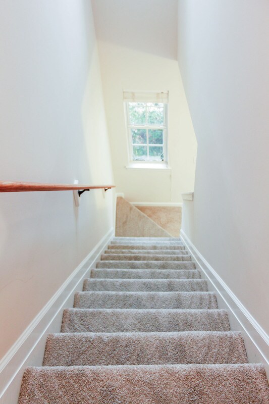 Building Photo - 2204 Valley Haven Dr