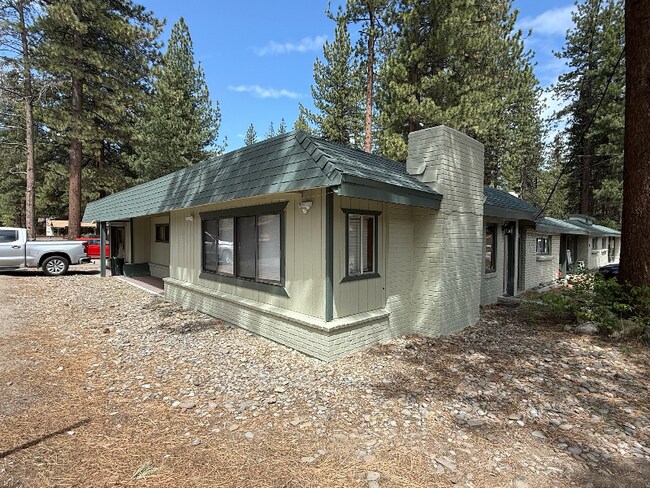 Building Photo - 2975 Sacramento Ave