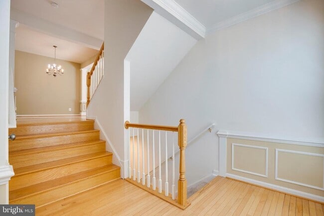 Building Photo - 5097 Pale Moon Way