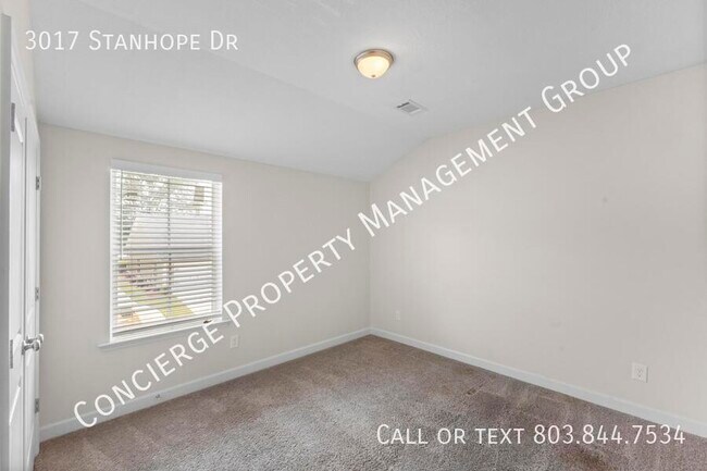 Building Photo - 3017 Stanhope Dr