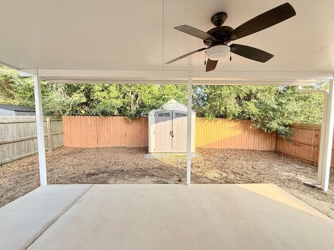 Building Photo - 500 N D St