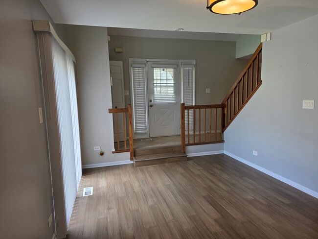 Building Photo - 406 College Crossing