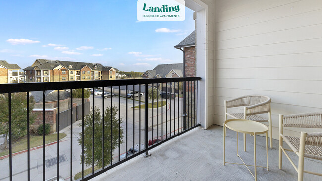 Building Photo - 1633 Greenridge Dr
