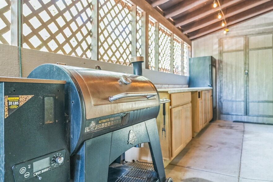 Building Photo - 5153 Chicory Cir