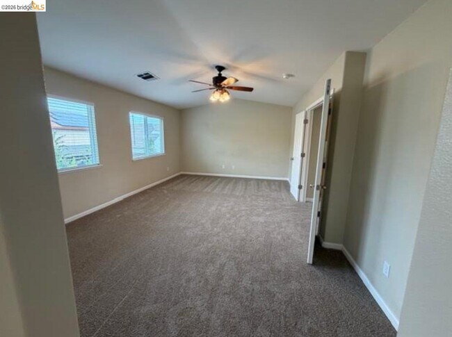 Building Photo - 111 Tennyson Ct