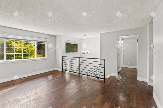 Building Photo - 4BR + Finished Heated Garage | Fenced 1/4 Acre | Mins to JBLM