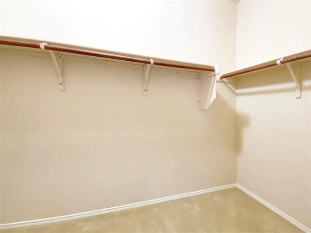 Building Photo - 9108 Spurs Trail