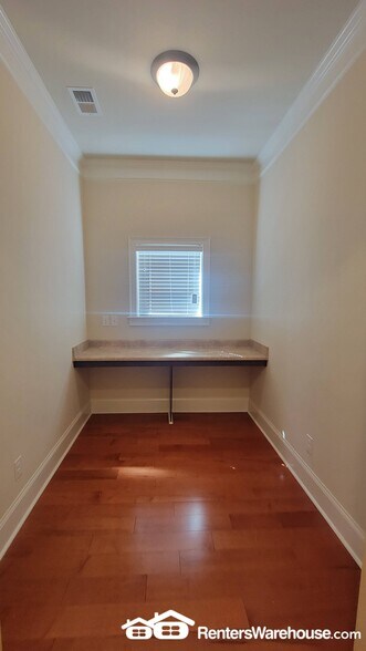 Building Photo - 420 Willie Kate Ln