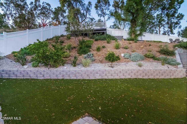 Building Photo - 23353 Balmoral Ln