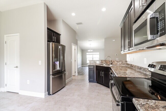 Building Photo - 13255 Niti Dr