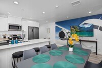 Building Photo - 4-Unit Townhome Community | Luxury Living Near DTLA