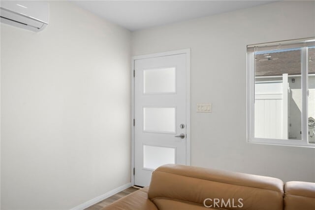 Building Photo - 614 N 4th St