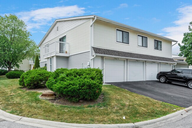 Building Photo - 721 Sunfish Pt