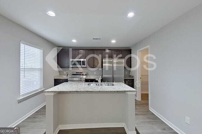 Building Photo - 101 St Phillip Wy