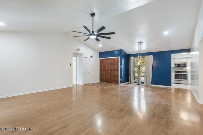 Building Photo - 4765 Marsh Hammock Dr W