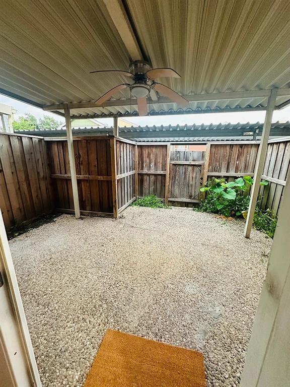 Building Photo - 9505 Fondren Rd