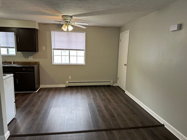 Building Photo - 115 Westminster Ave