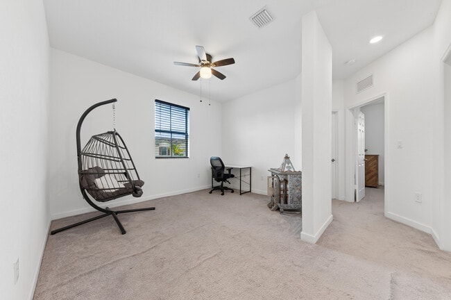 Building Photo - 4622 Belgian Ln