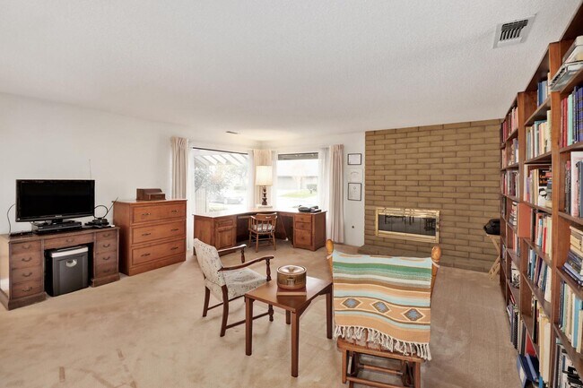 Building Photo - 11465 Ghirardelli Ct