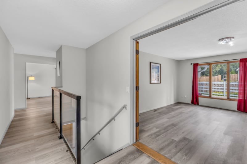 Building Photo - 1227 Flicker Cir