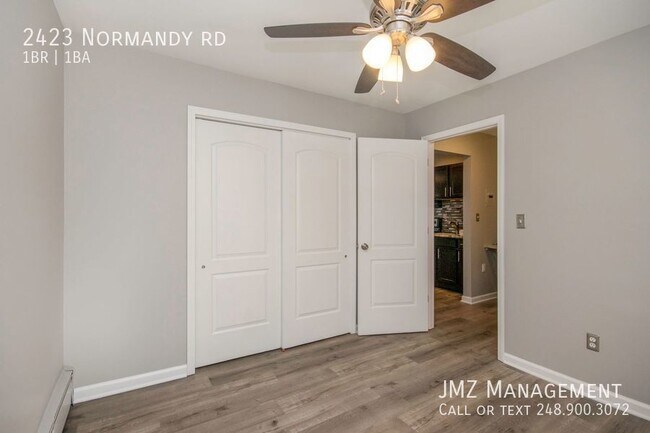 Building Photo - COMPLETELY UPDATED BEAUTIFUL RANCH STYLE P...