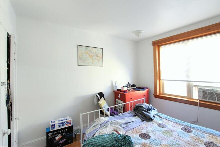 Building Photo - 97 Hancock St