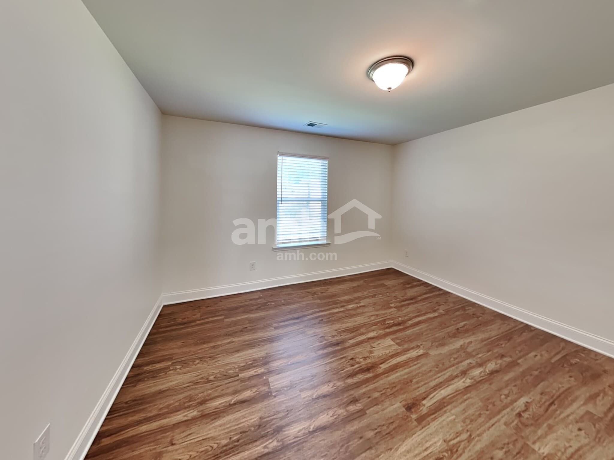 Building Photo - 2150 Brook Enclave Trail