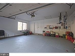 Building Photo - 30 Kings Grant Rd