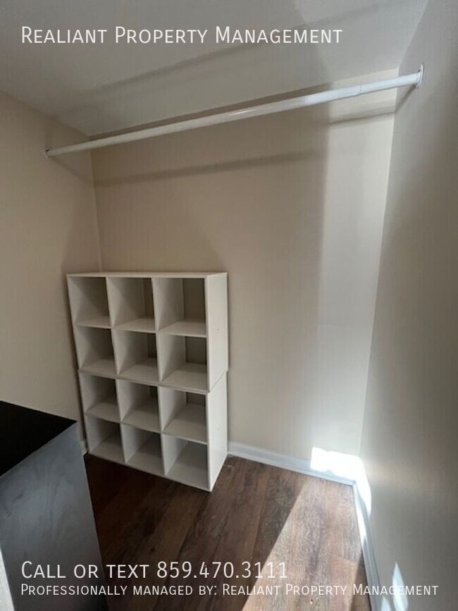 Building Photo - 404 Platt Dr