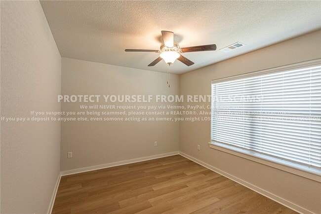 Building Photo - 4747 W Tofino Dr