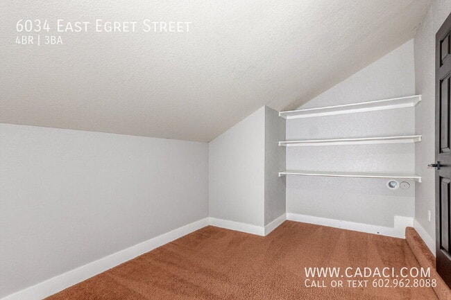 Building Photo - 6034 E Egret St