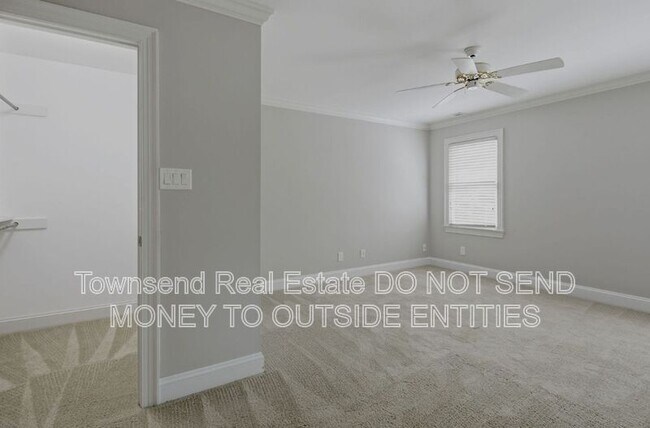 Building Photo - 200 Litchfield Pl