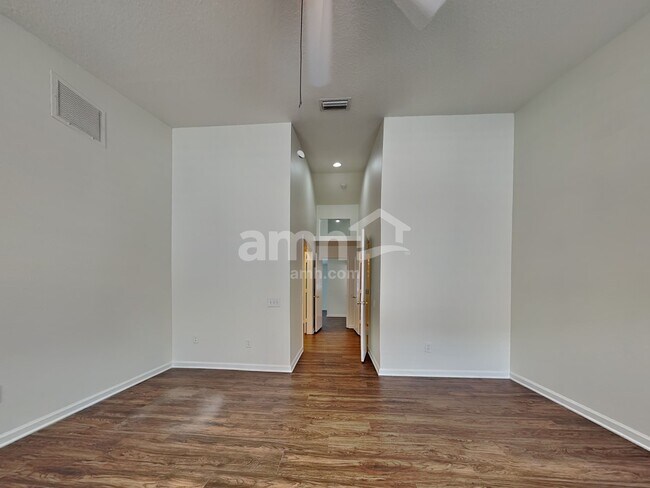 Building Photo - 12426 Tree Pointe Ct