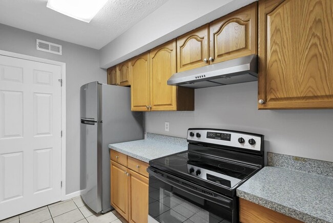 Building Photo - 1642 Park Row Dr