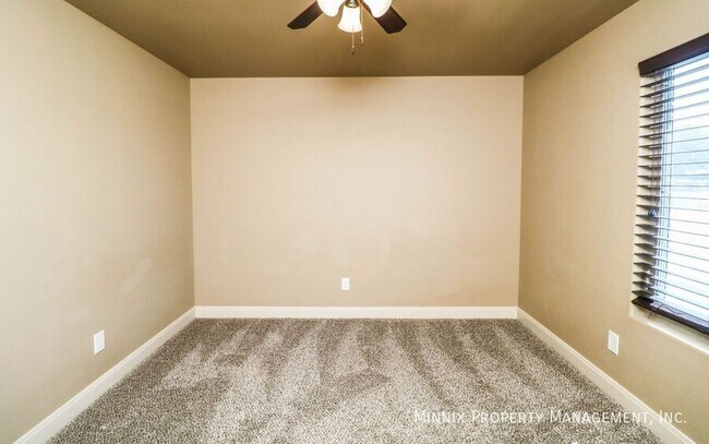 Building Photo - 2023 88th St