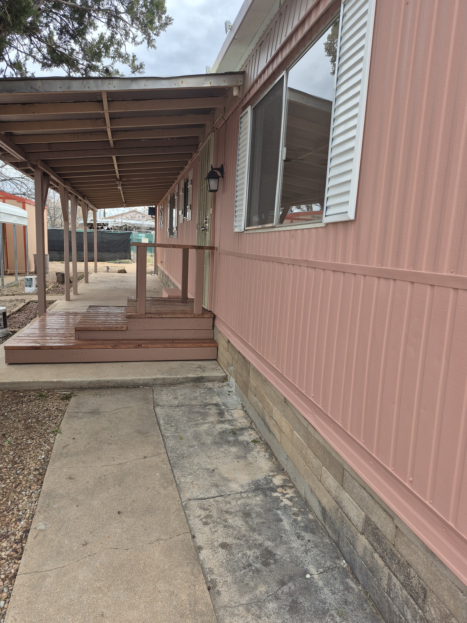 Building Photo - 211 N 1st St