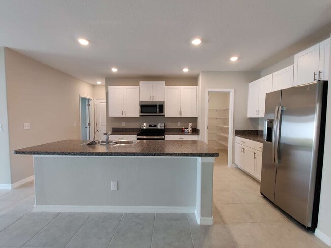 Building Photo - 7226 Ronnie Gardens Ct