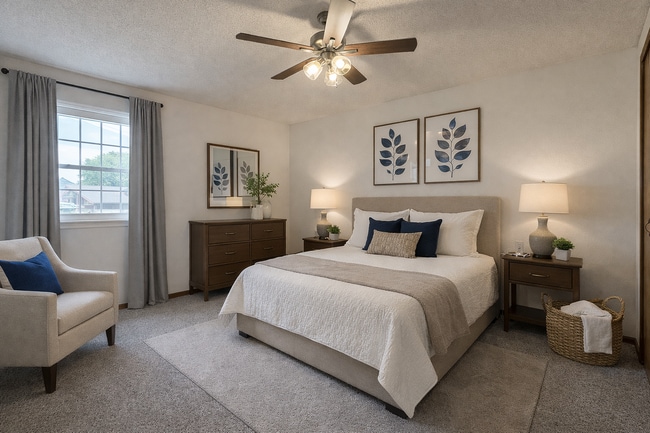 Building Photo - 2529 W Olympic Dr