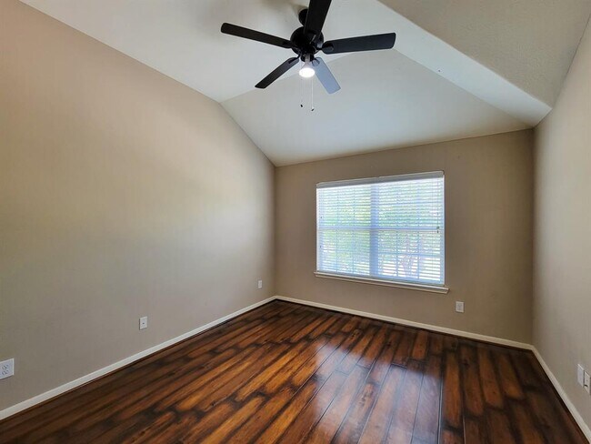 Building Photo - 20931 Flower Croft Ct