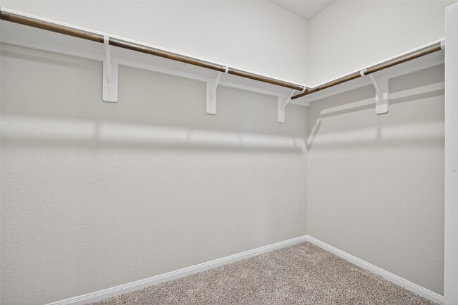 Building Photo - 18203 Samie Nell Ct