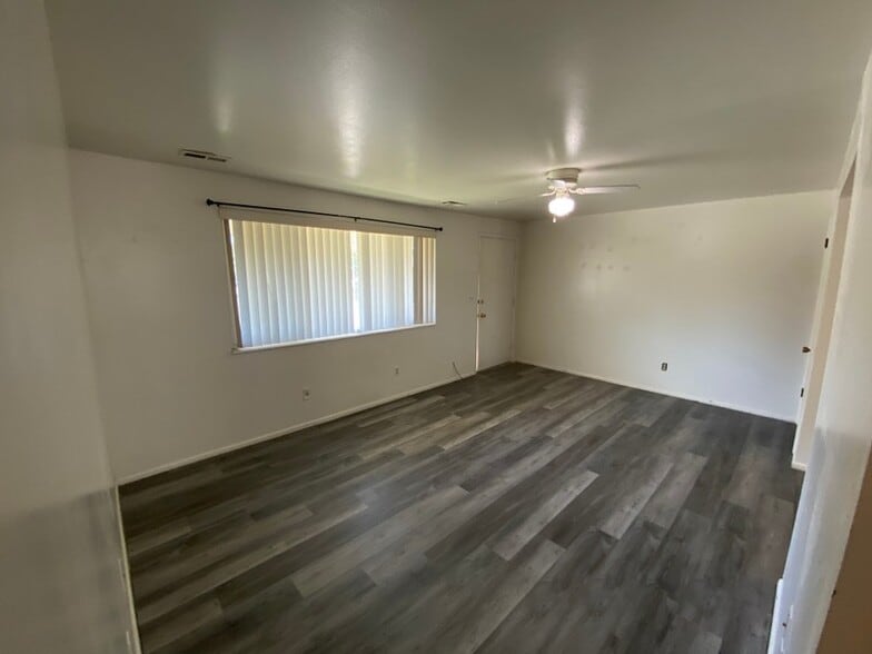 Building Photo - 340 S 100 W
